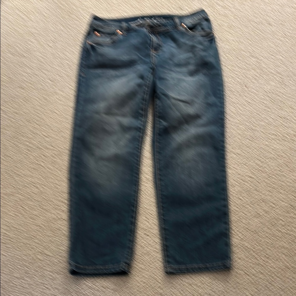 5 pocket blue jeans
